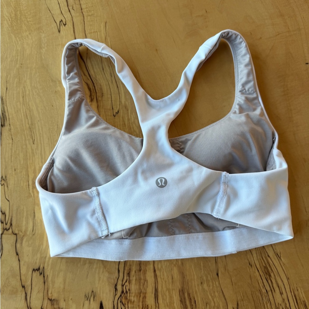Lululemon Women's White Racerback Sports Bra - Picture 2 of 3